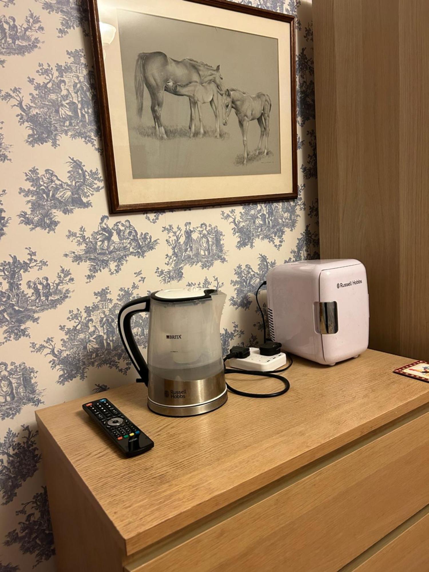 Lowri Cottage Hotel Shenstone Buitenkant foto